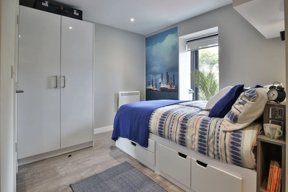 Classic 6-Bed Shared House - Shared Bathroom, Balcony at Ocean View
