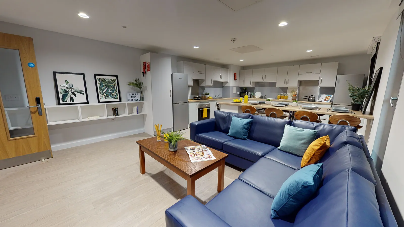 iQ Cullen House photo 31