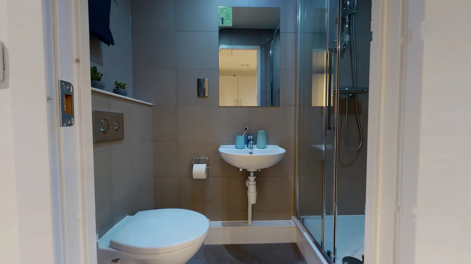 iQ Elgin Place photo 34