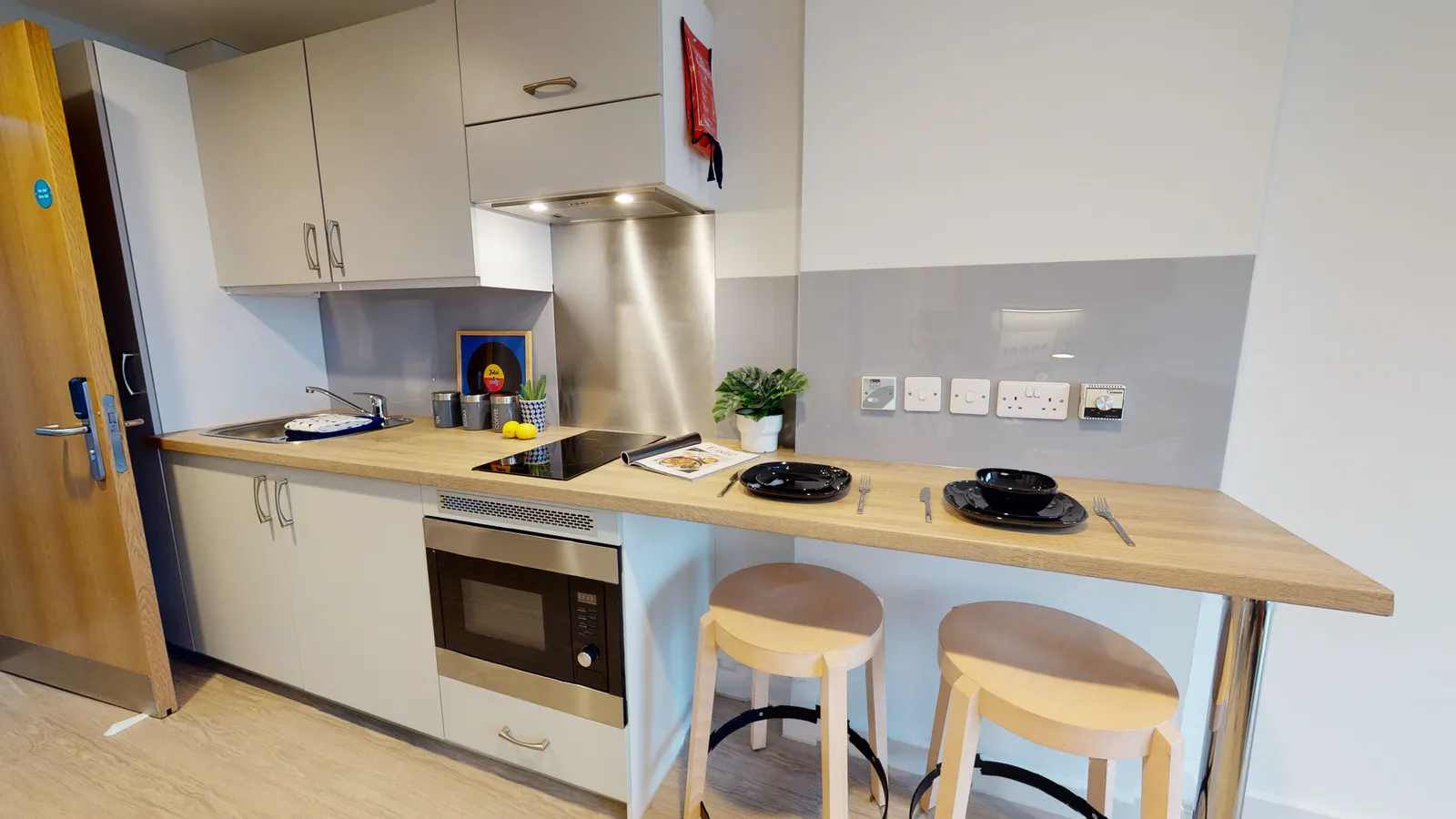 iQ Elgin Place photo 63