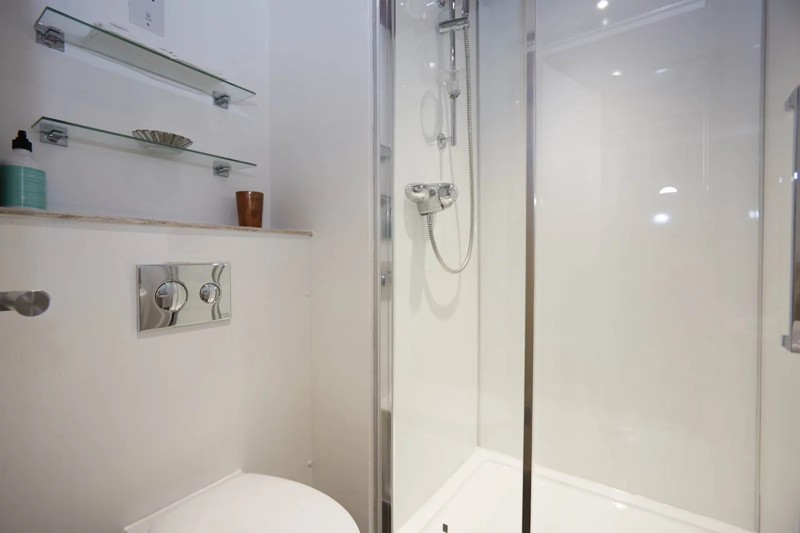 Woodside House photo 25