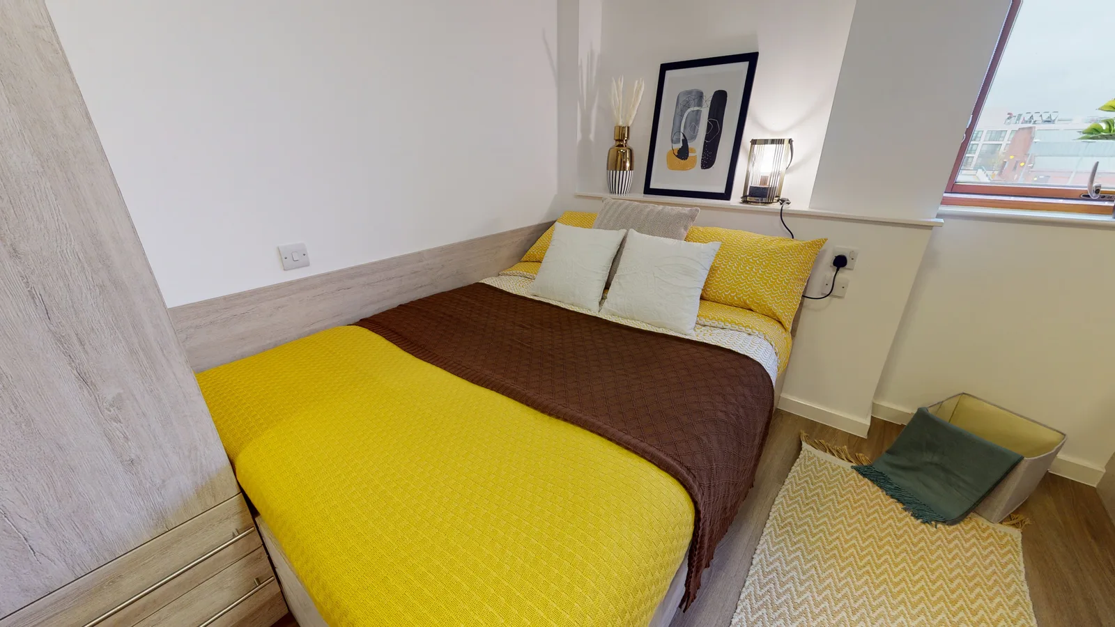 Our gold studios boast extra space and great features at iQ Kingston