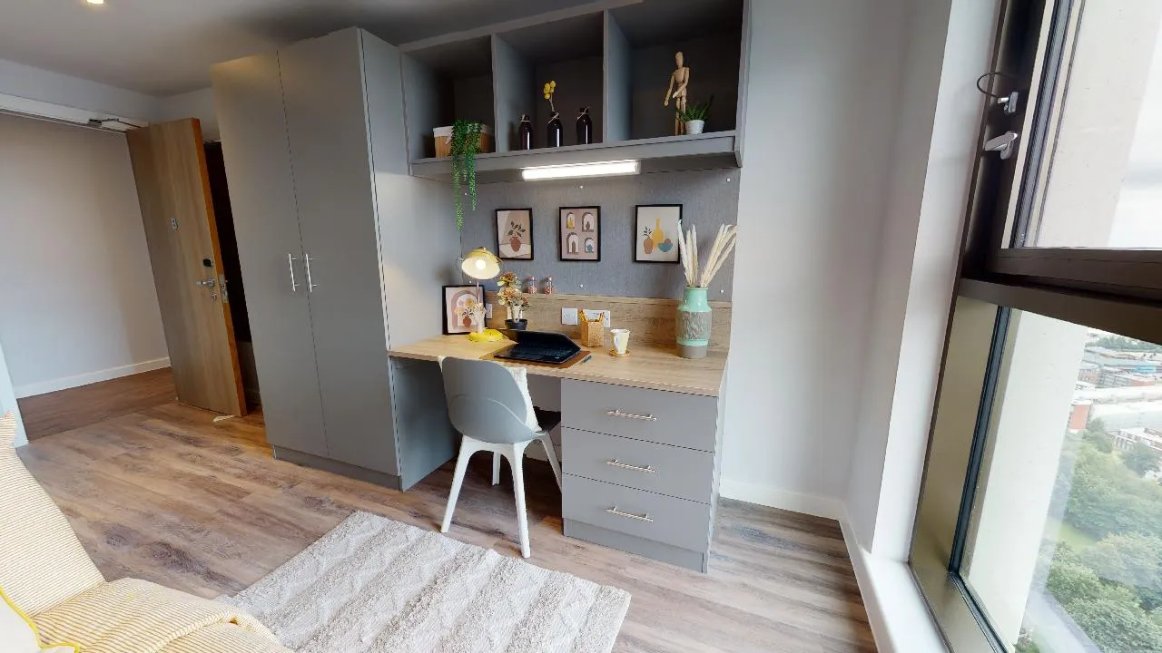 iQ Altus House photo 61