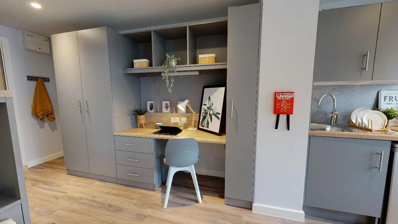 iQ Altus House photo 95