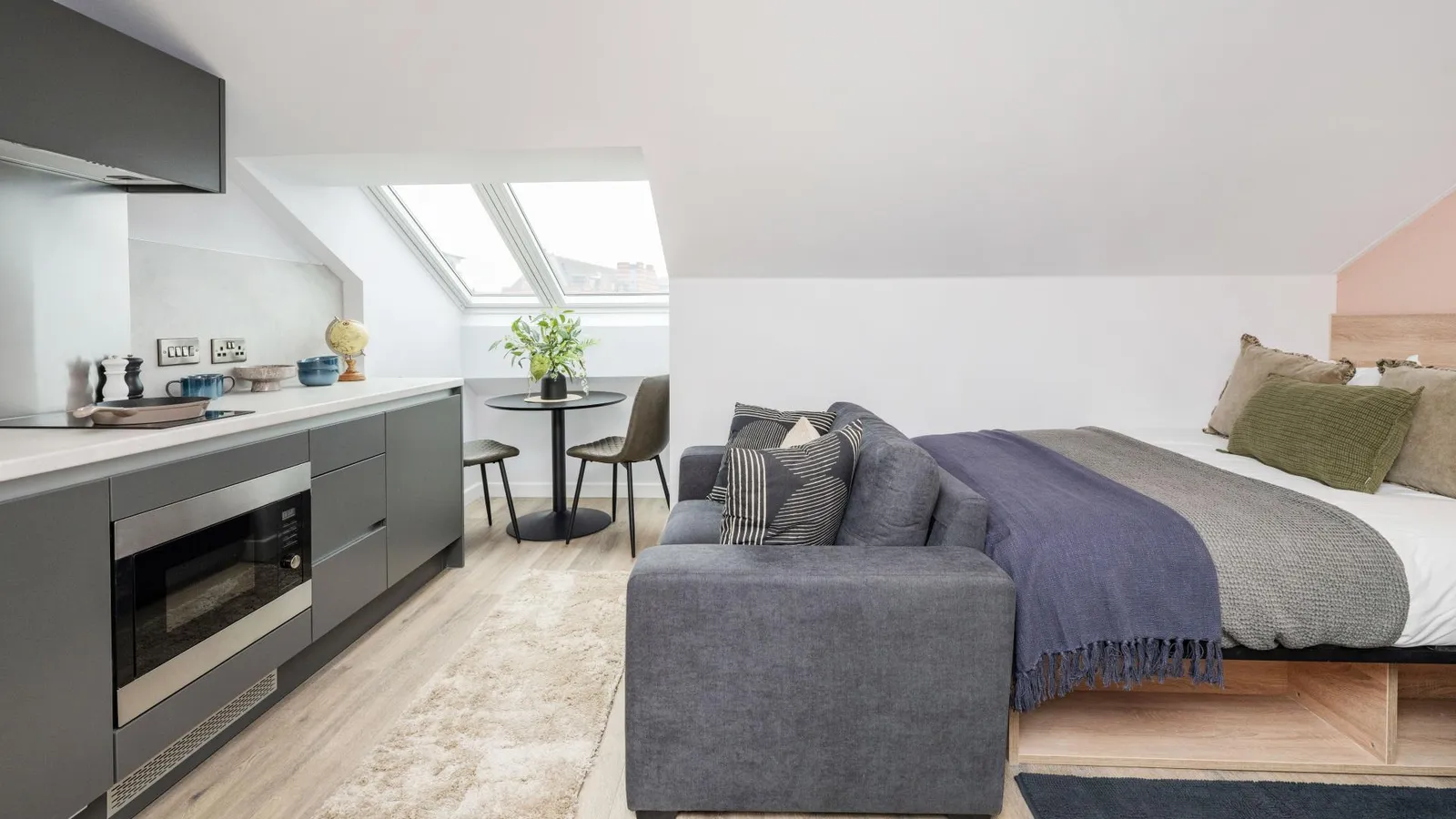 Headrow Court photo 6