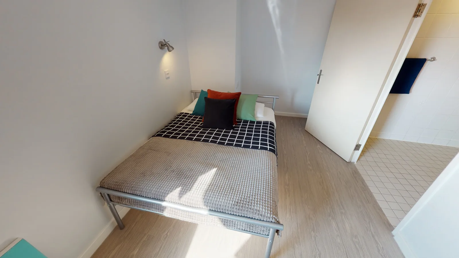 Silver En Suite Plus at iQ Marsden House
