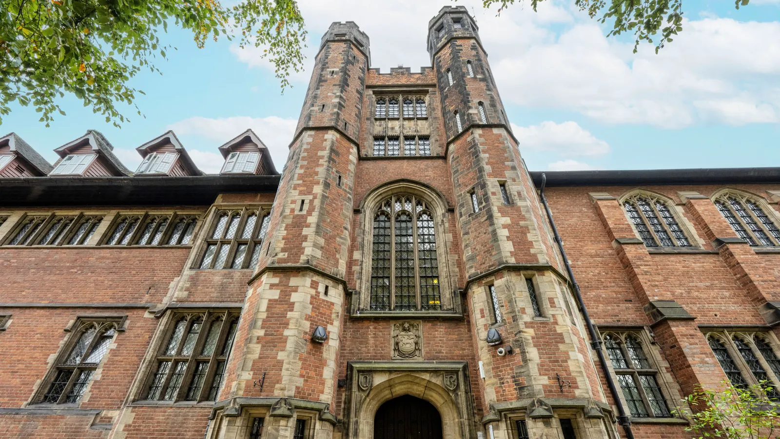 The Priory photo 6