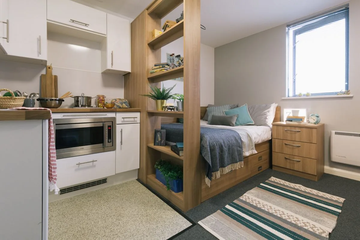 Applegate Place photo 1