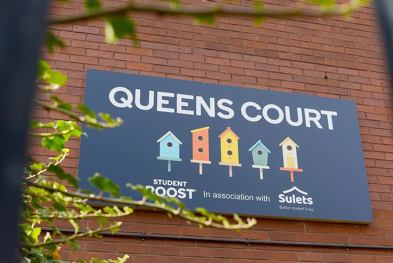 Queens Court photo 7