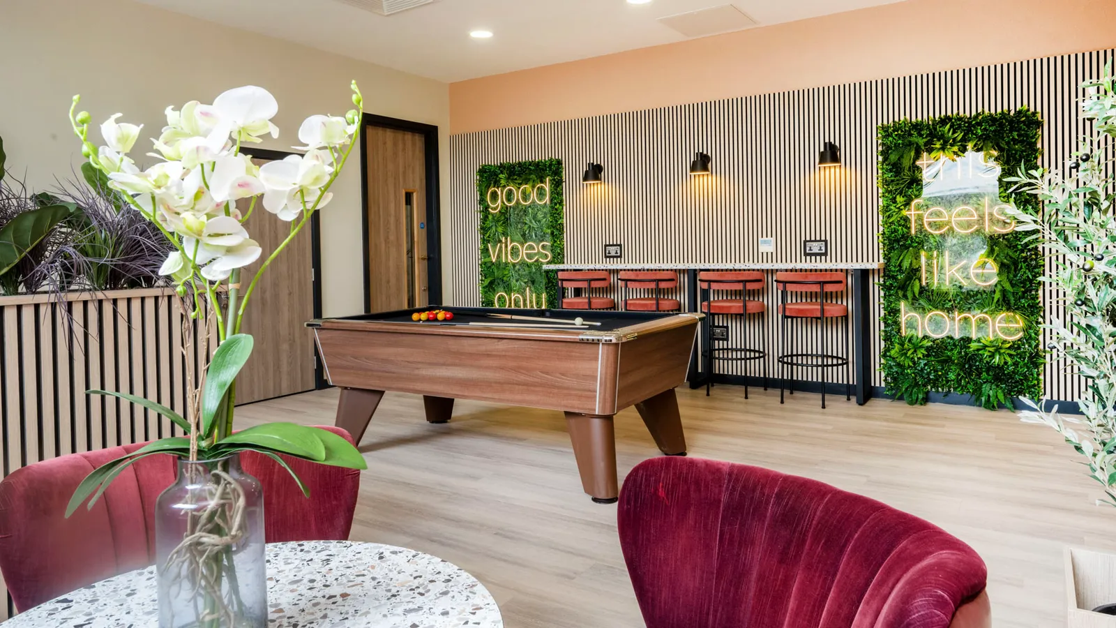 Fontenoy Apartments photo 11