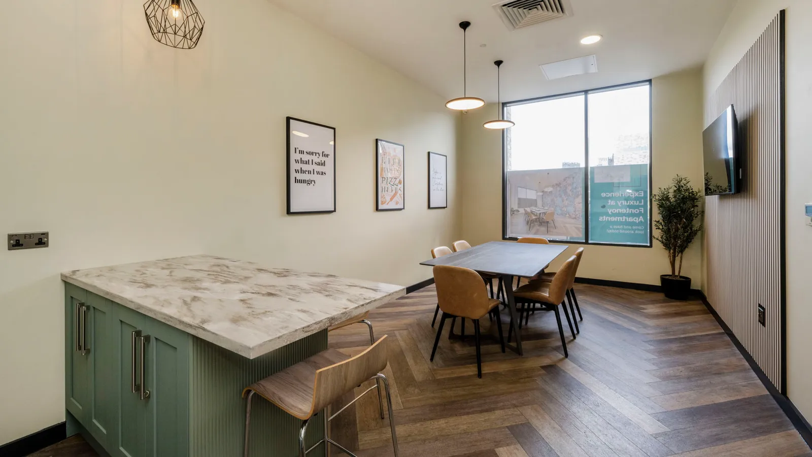 Fontenoy Apartments photo 16
