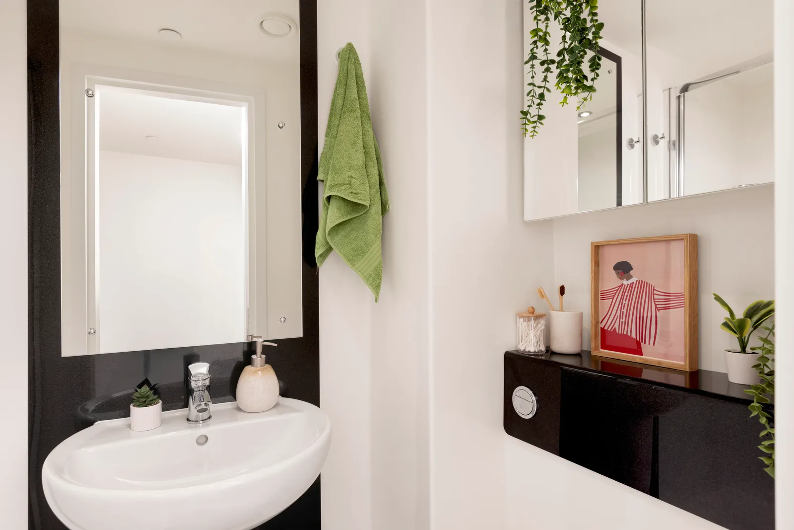 Hawthorne House photo 25