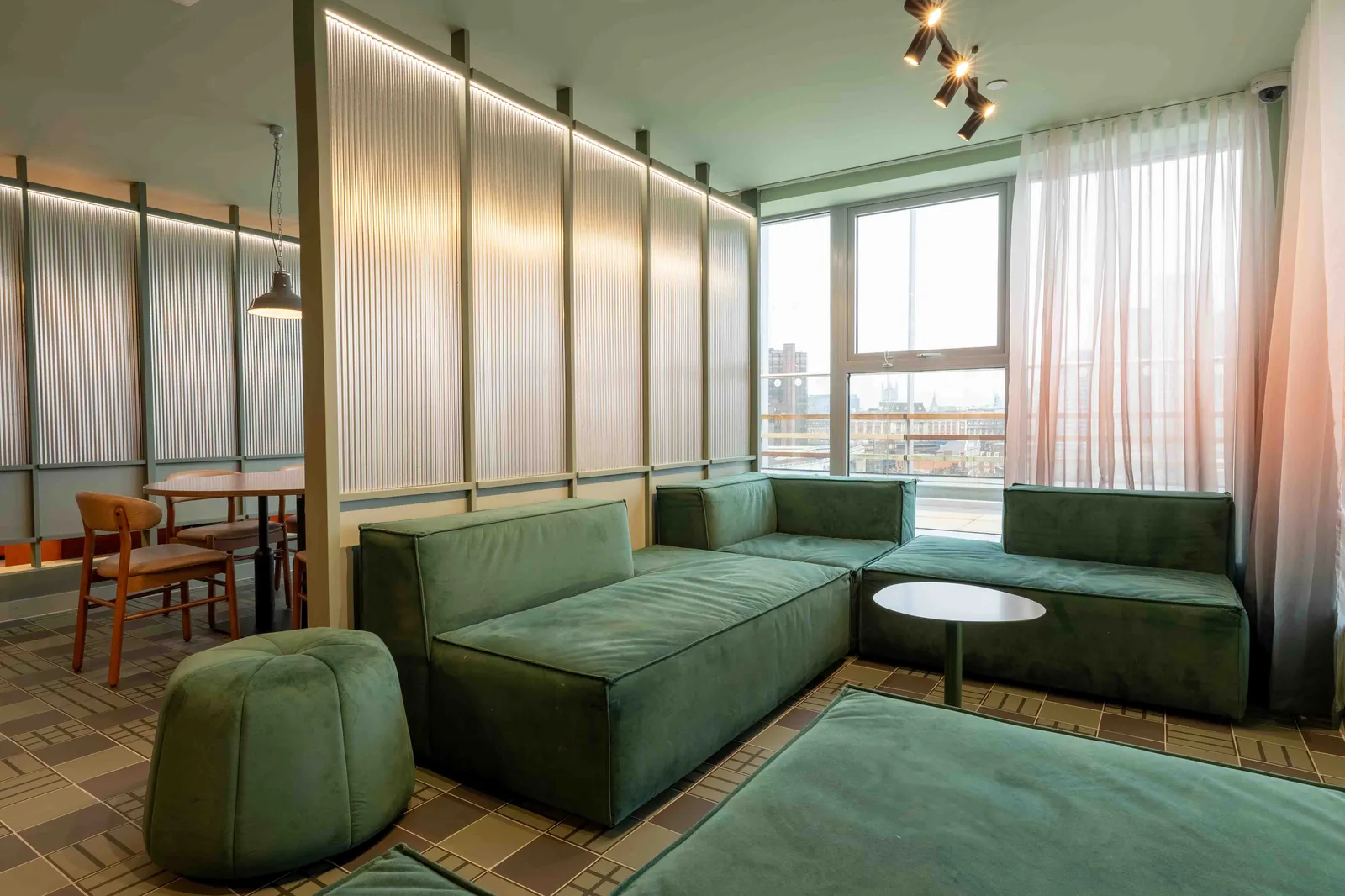 iQ Bankside photo 88