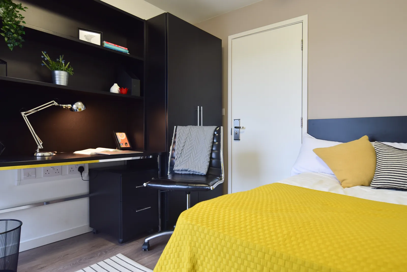 Share a stylish space in our silver two bed apartment at iQ City