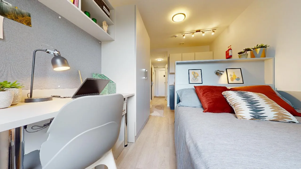 For a stylish, self-contained student lifestyle at iQ Highbury