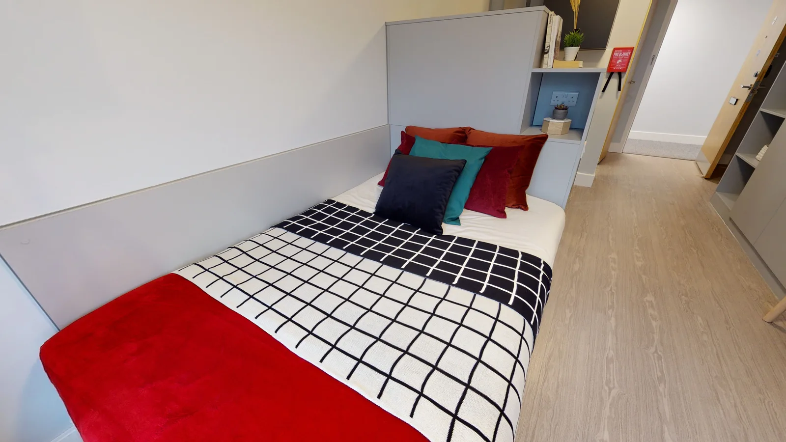 Silver Studio at iQ Hoxton