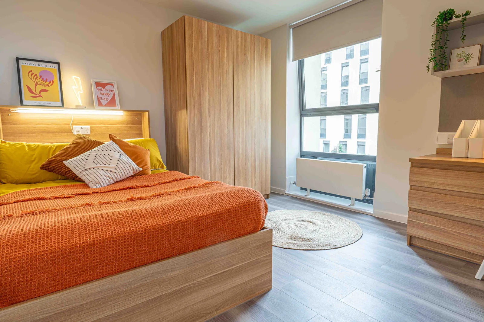 Silver Studio at iQ Sterling Court