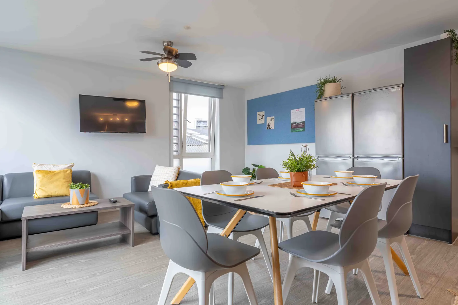 iQ Magenta House photo 2