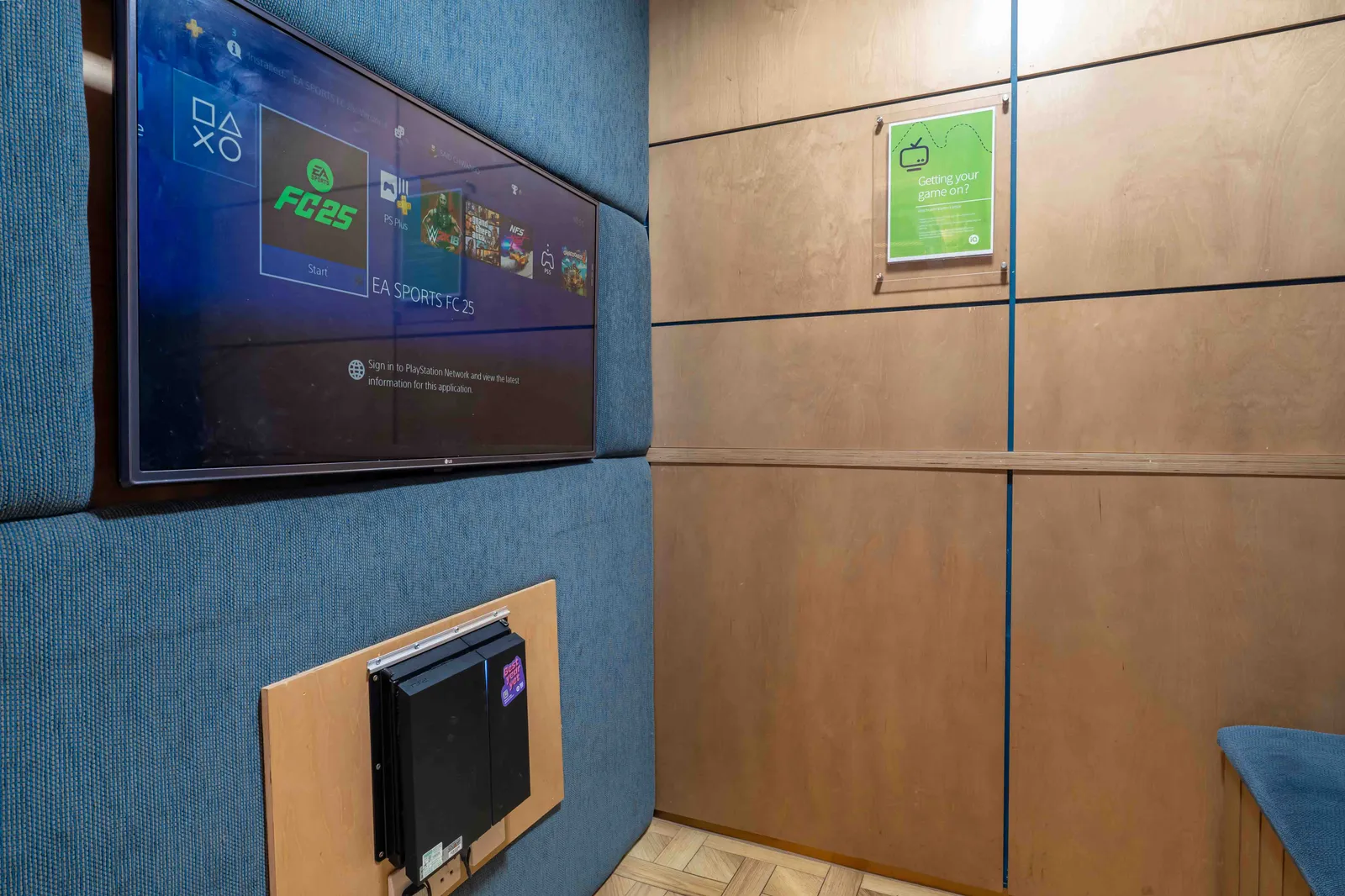 iQ Magenta House photo 6