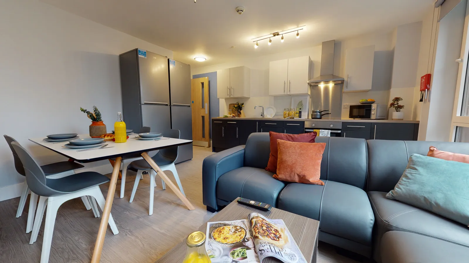 iQ Magenta House photo 112