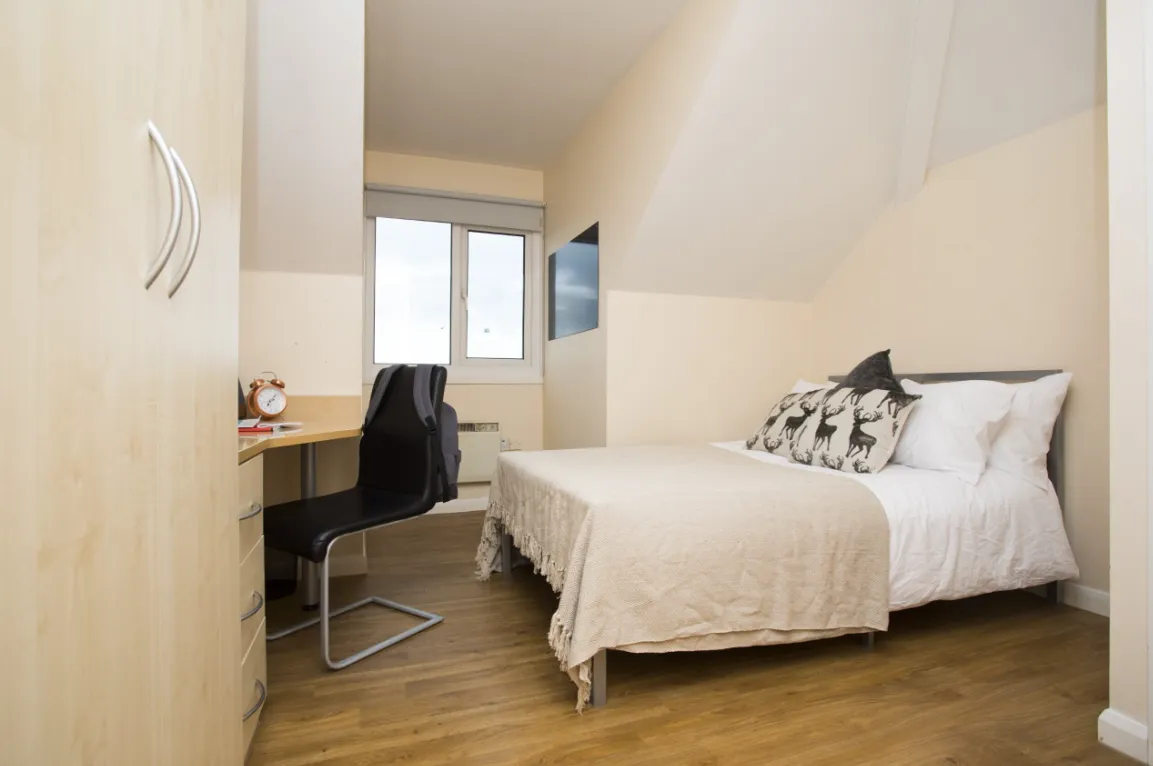 Heald Court photo 3
