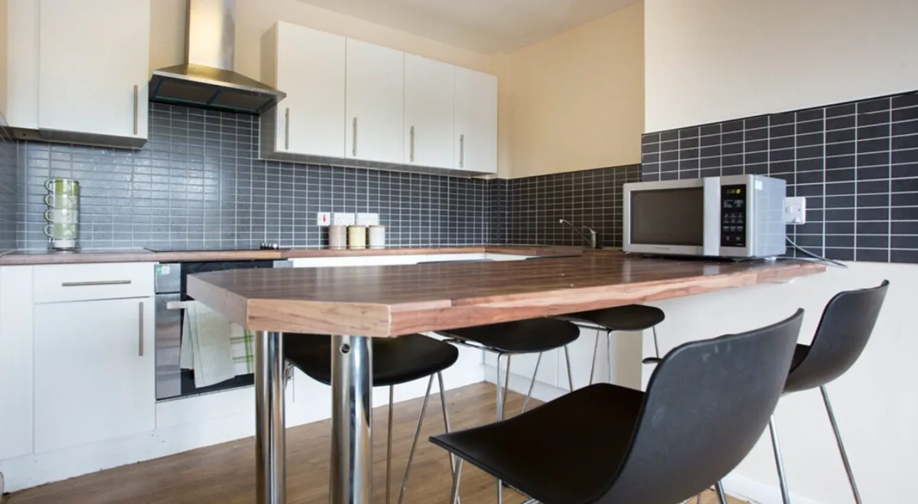 Heald Court photo 4