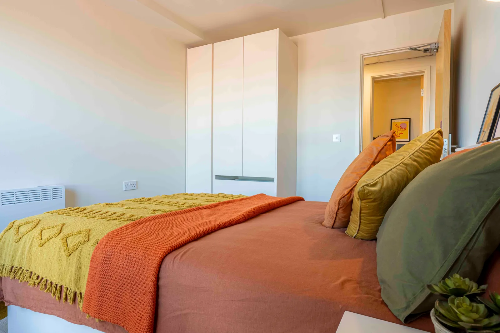 iQ Kerria Apartments photo 9