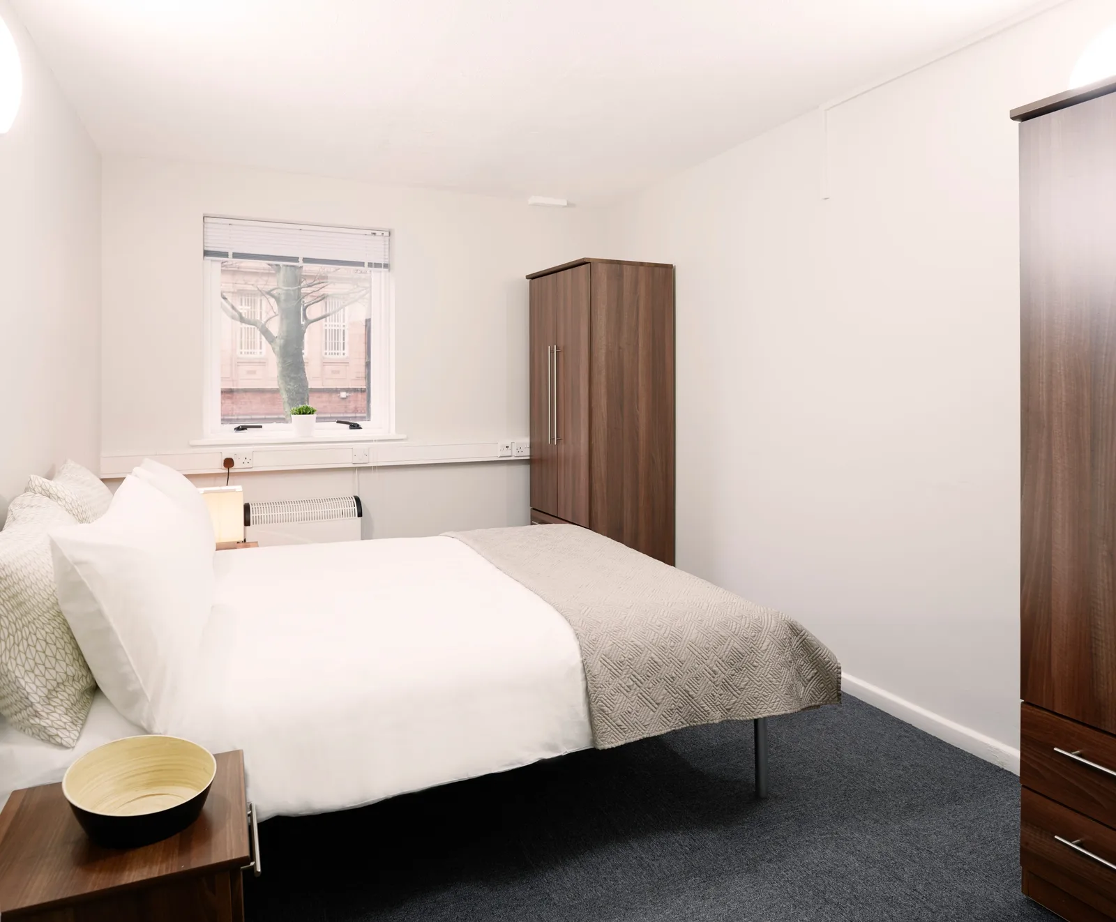 Gold One Bed Apartment at iQ Lambert & Fairfield House