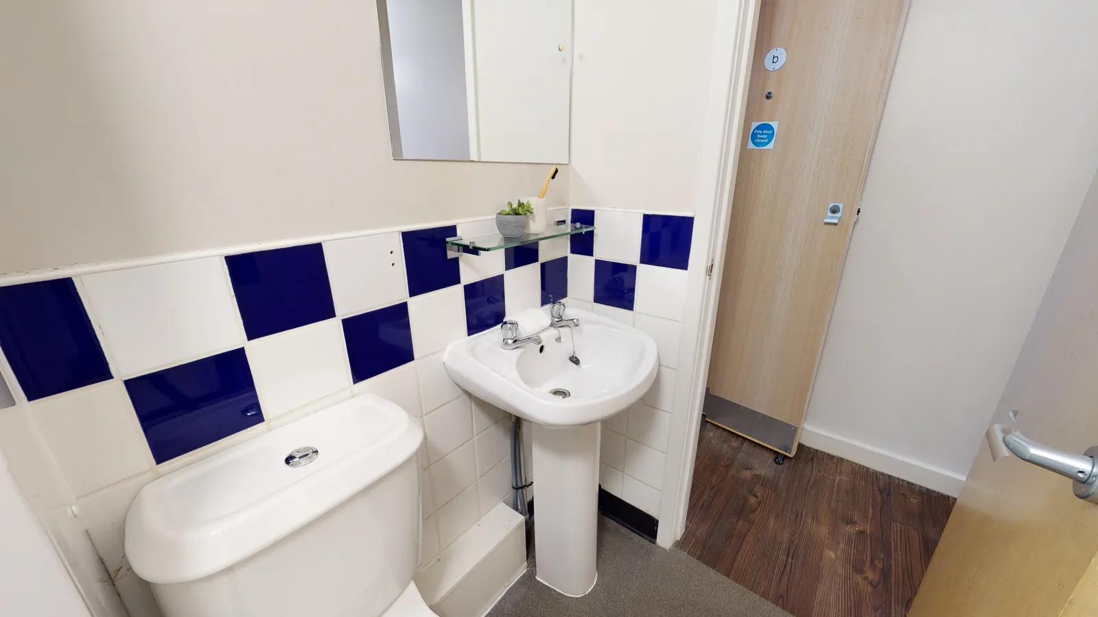 iQ Wilmslow Park photo 28