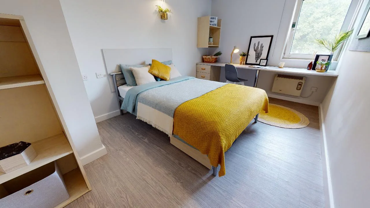 Gold En Suite Plus at iQ Wilmslow Park