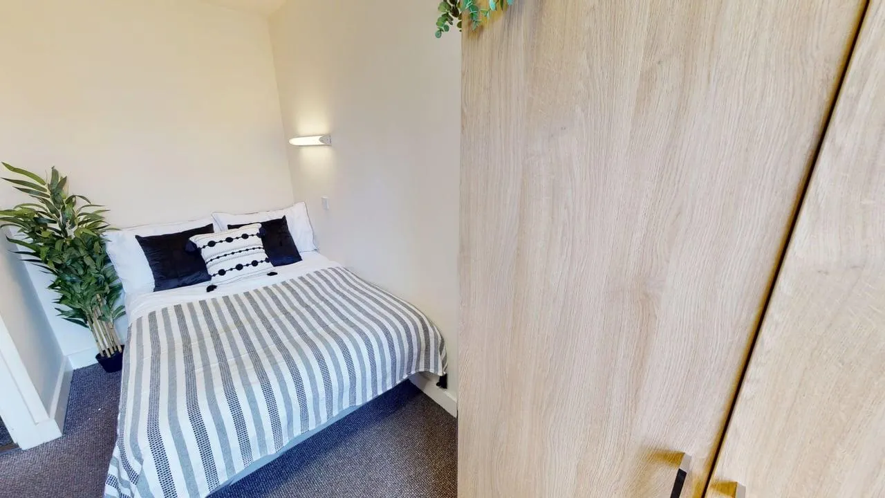 Manchester Student Village photo 15