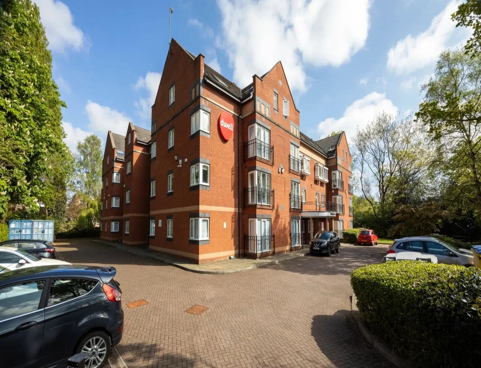 Weston Court photo 21