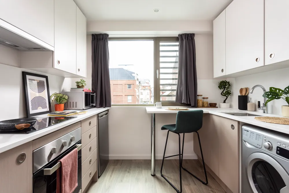 Bromley Place photo 16
