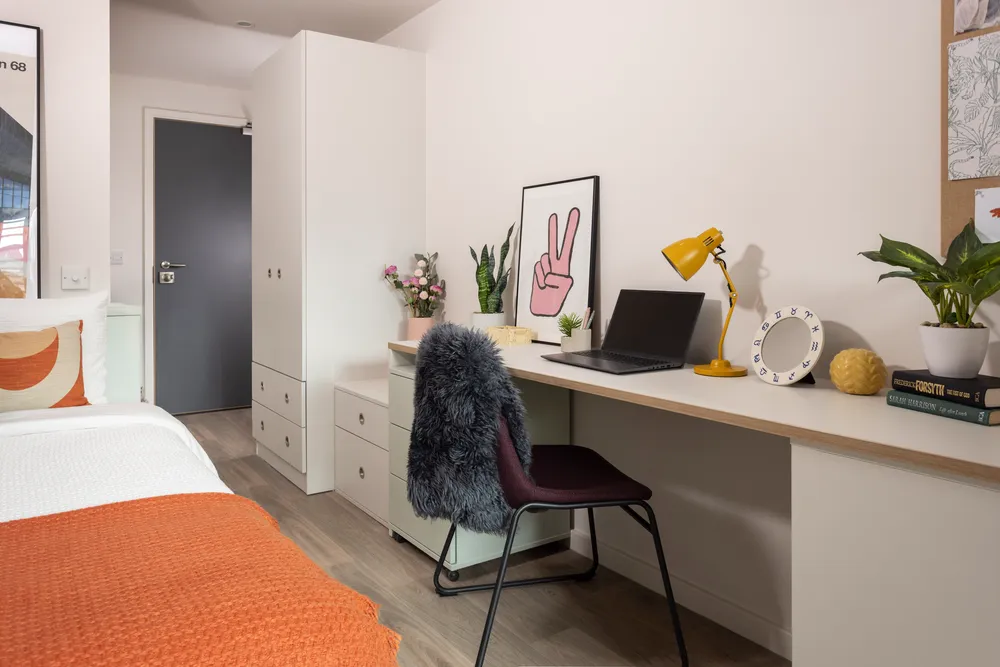 Bromley Place photo 17