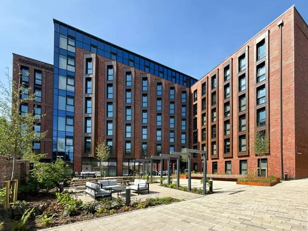 Crown Place photo 1
