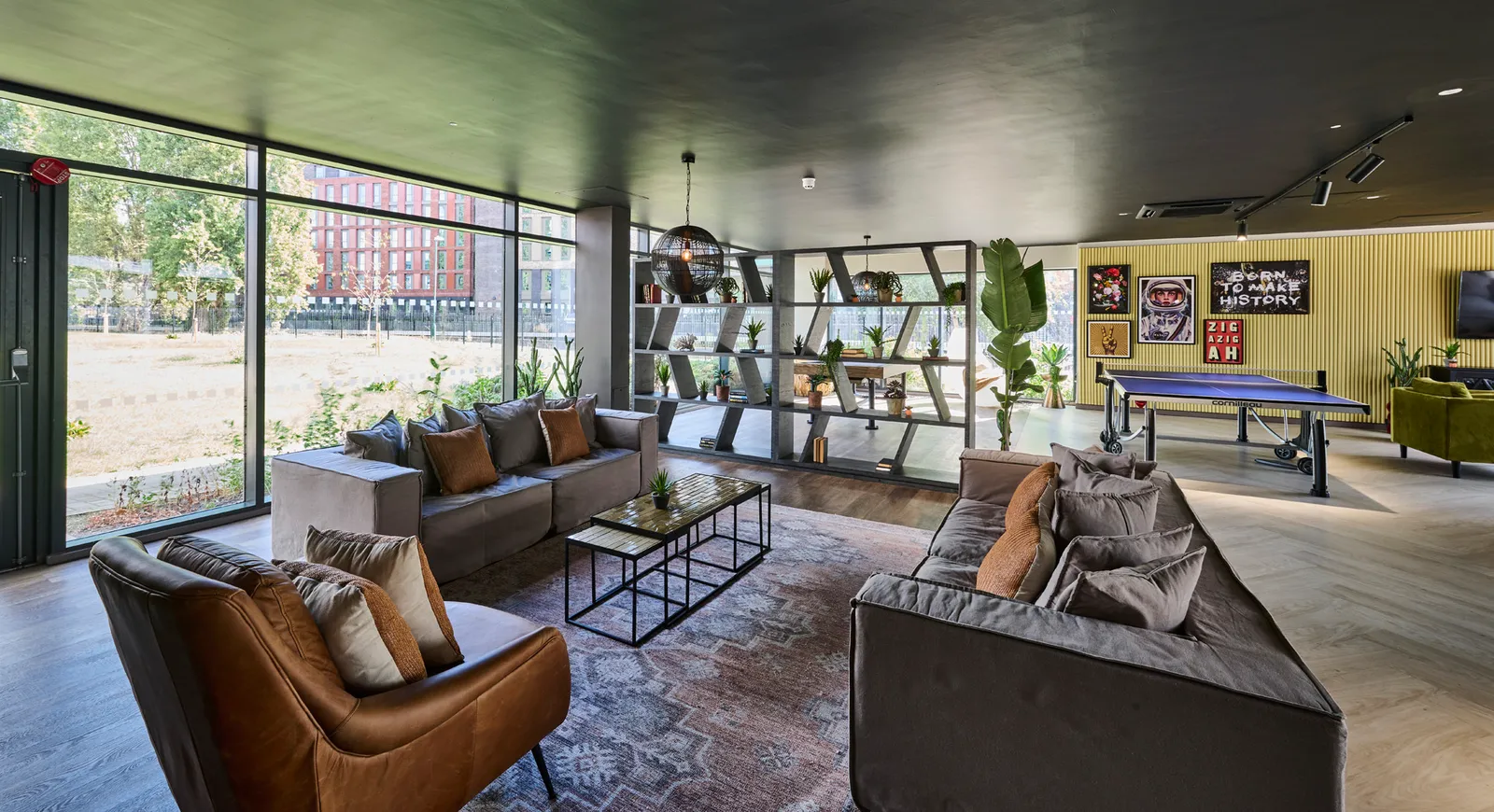 Deakins Place photo 15