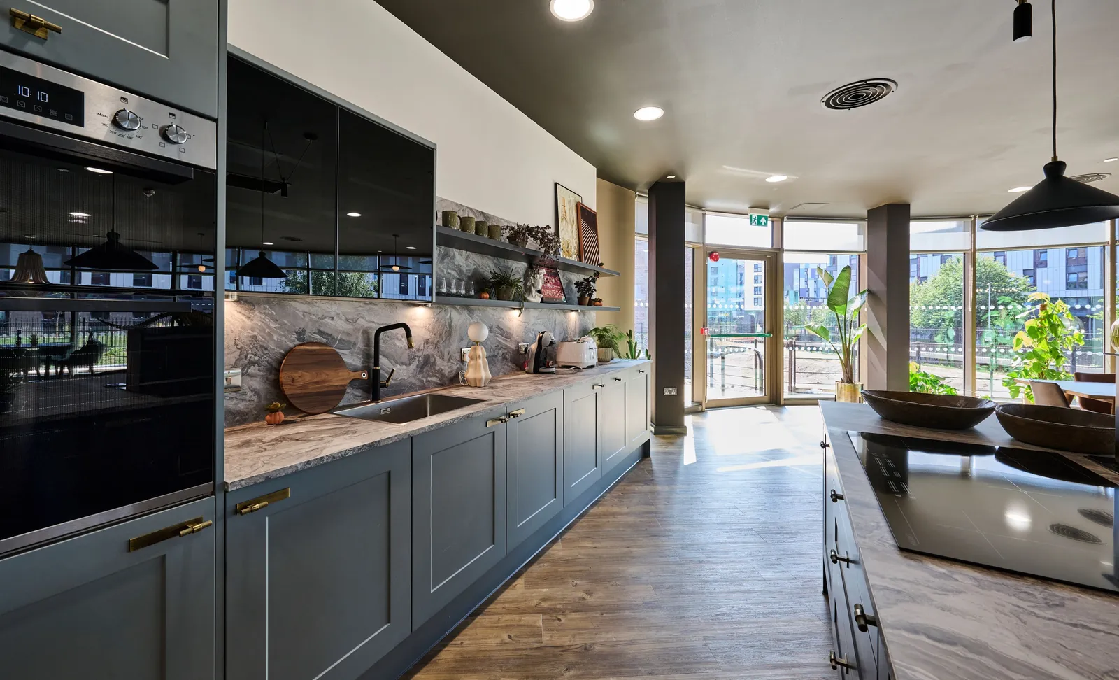 Deakins Place photo 17