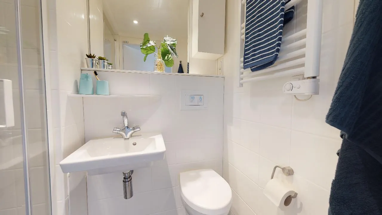 iQ Newland House photo 3