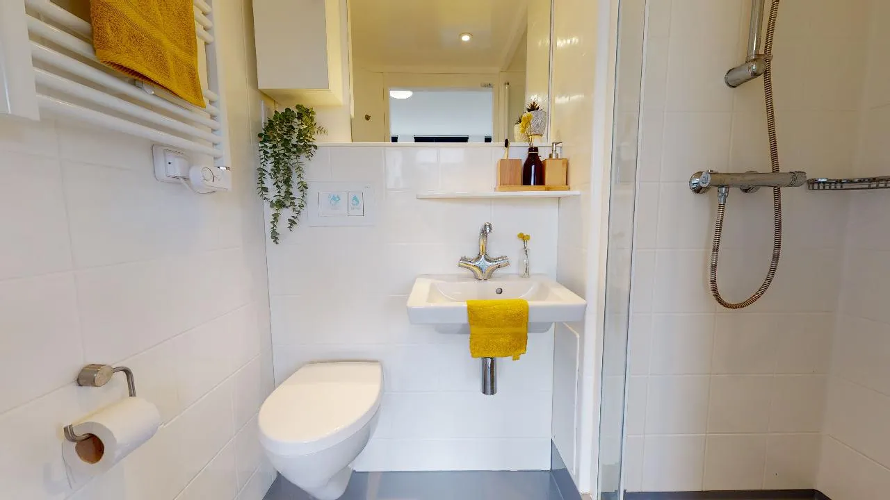 iQ Newland House photo 73