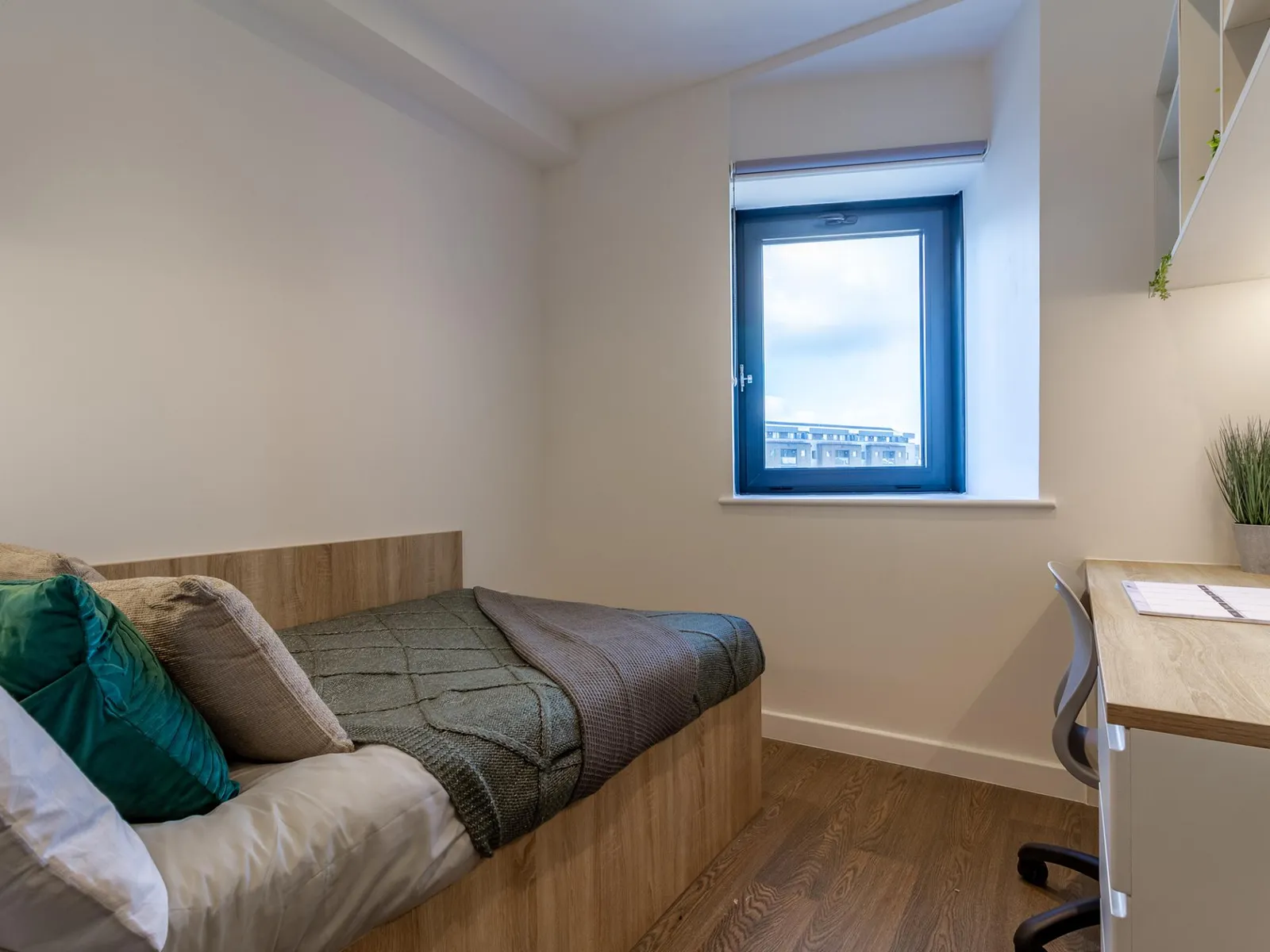 Saltwater Place, Plymouth | Book Now - £550 Cashback photo 10