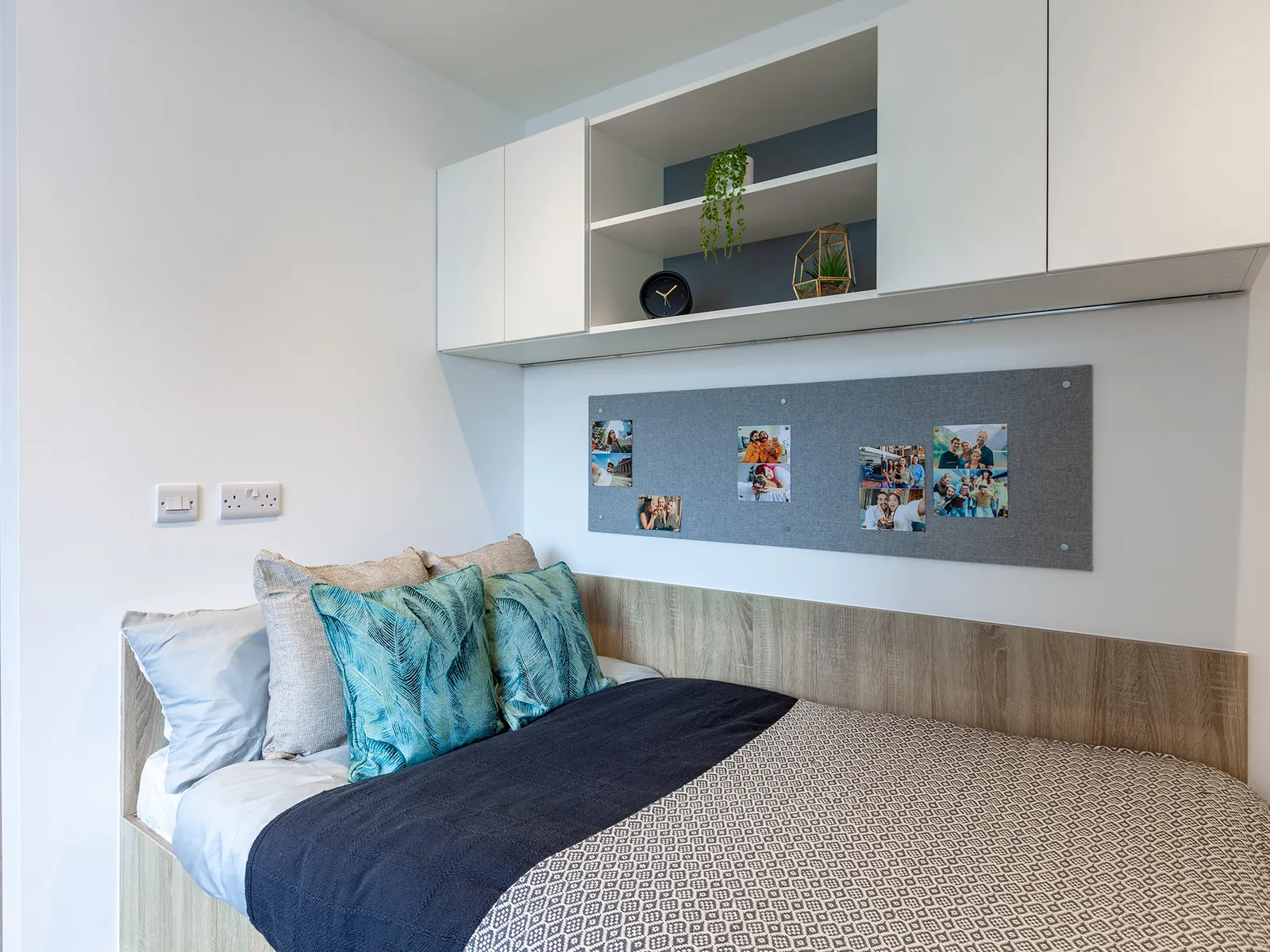 Saltwater Place, Plymouth | Book Now - £550 Cashback photo 24