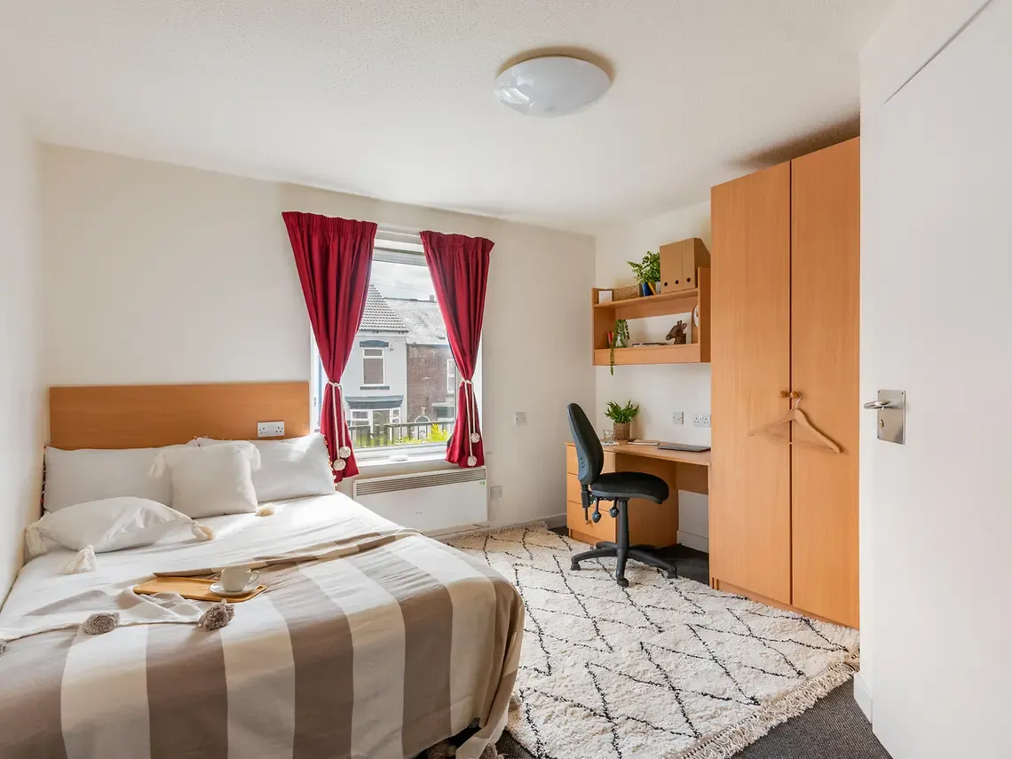 Yugo Bramall Court photo 6
