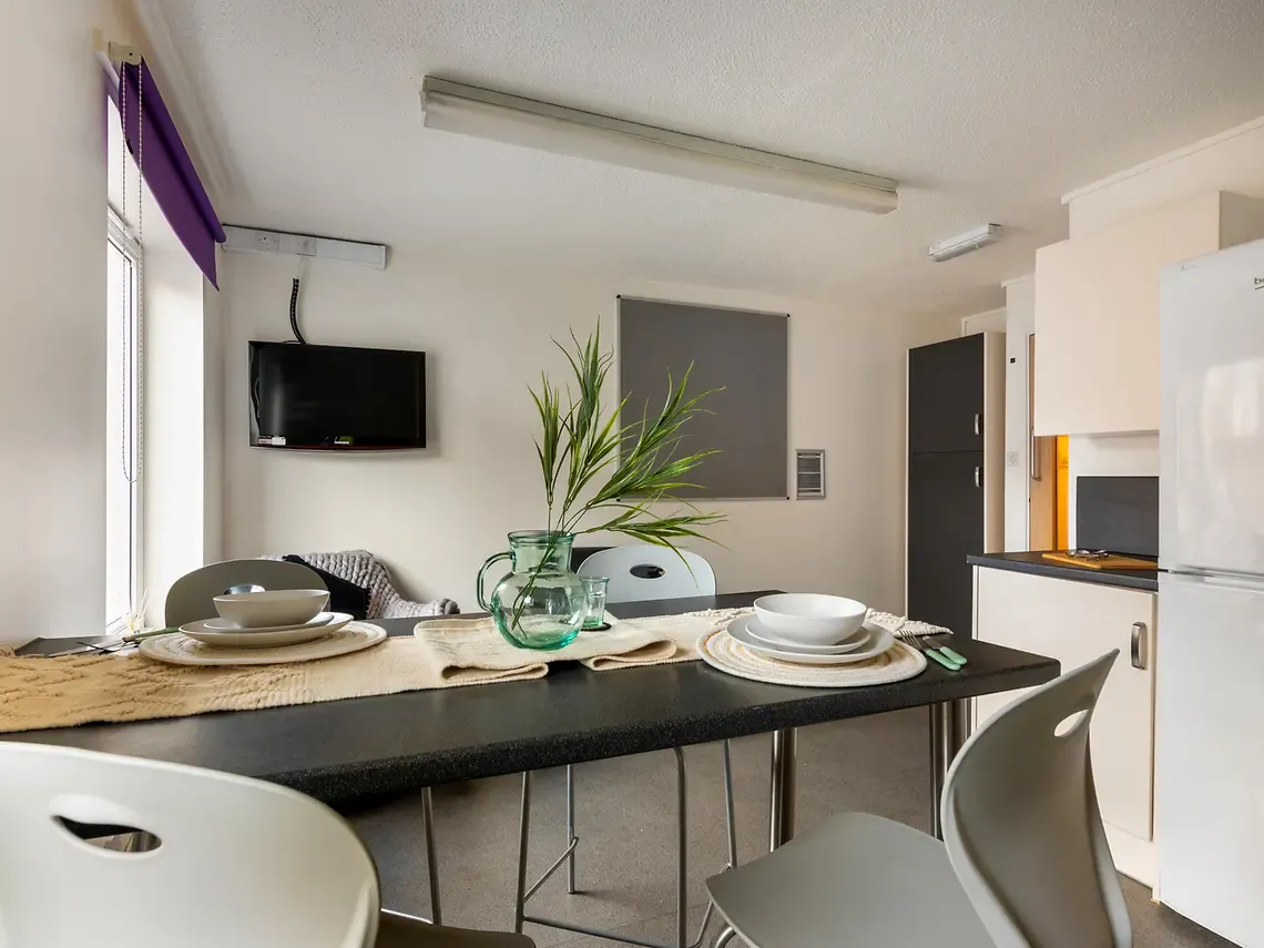Yugo Bramall Court photo 7