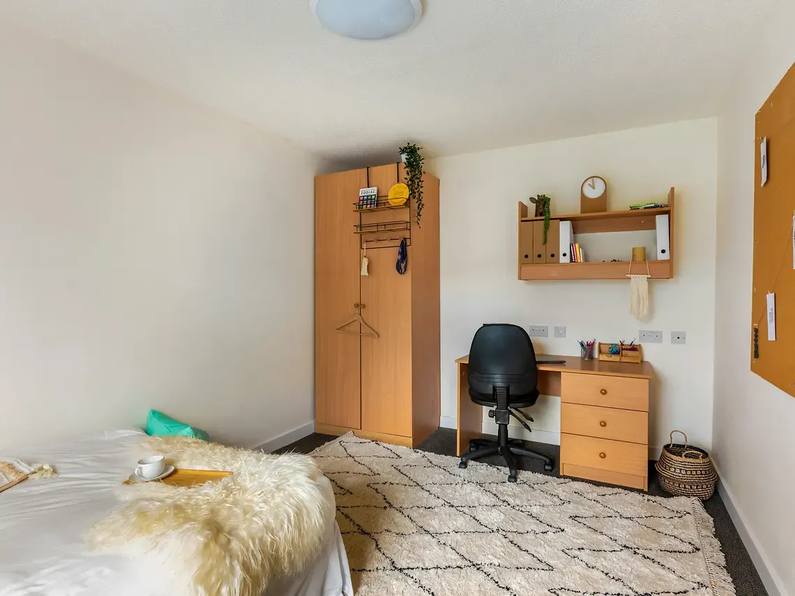 Yugo Bramall Court photo 9