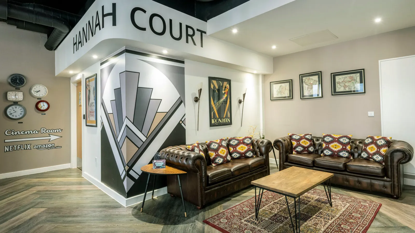 Hannah Court photo 9