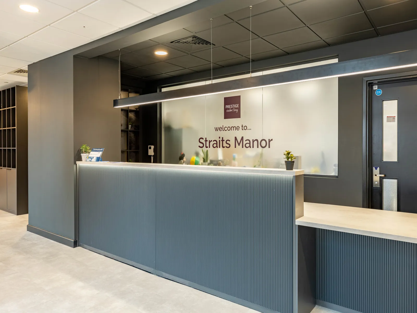 Straits Manor photo 21
