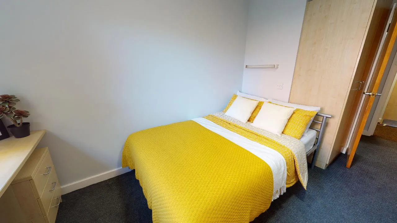 iQ Fiveways House photo 12