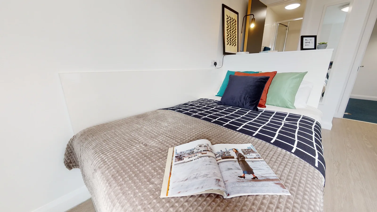 Silver En Suite at iQ The Brickworks