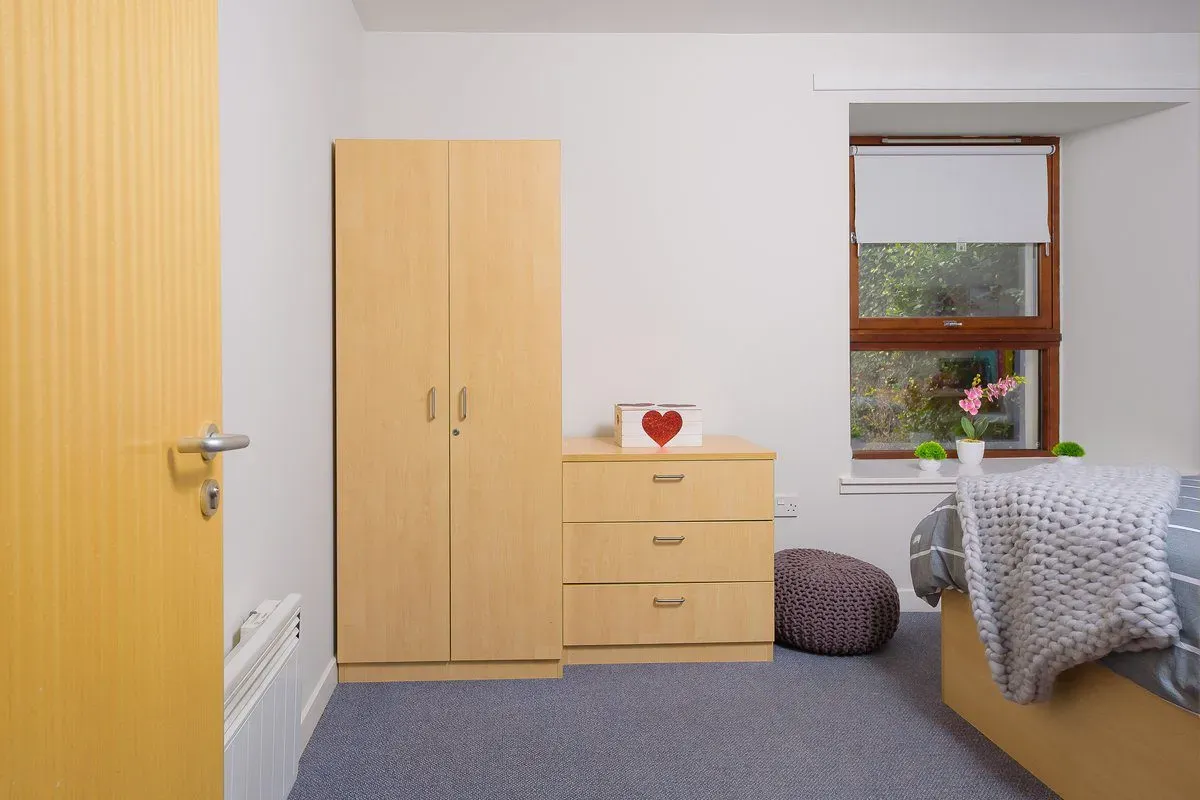 Keiller Court photo 9