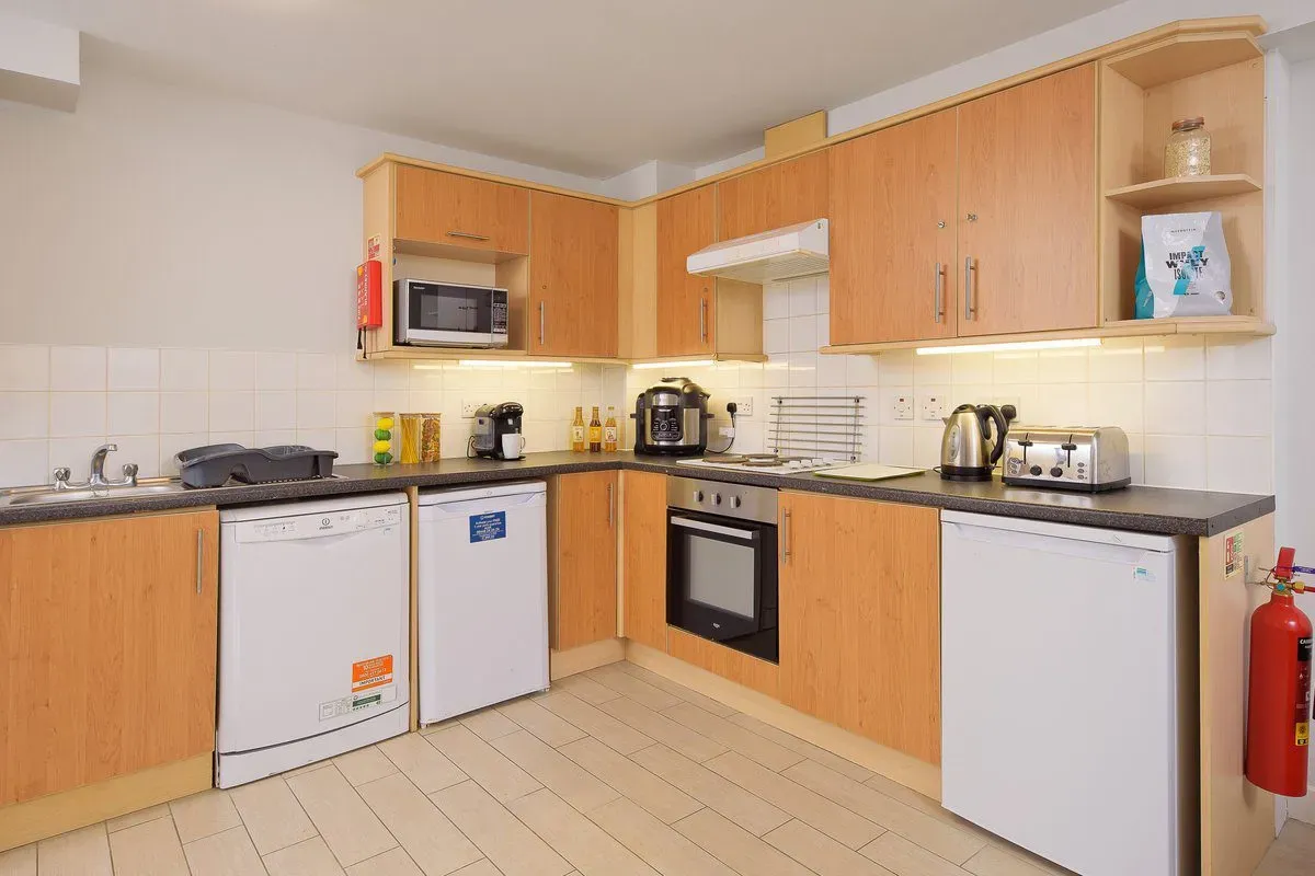 Keiller Court photo 13